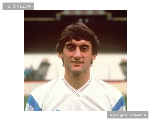 2005年足球界的璀璨明星们盘点与成就回顾 2005年足球界的璀璨明星们盘点与成就回顾