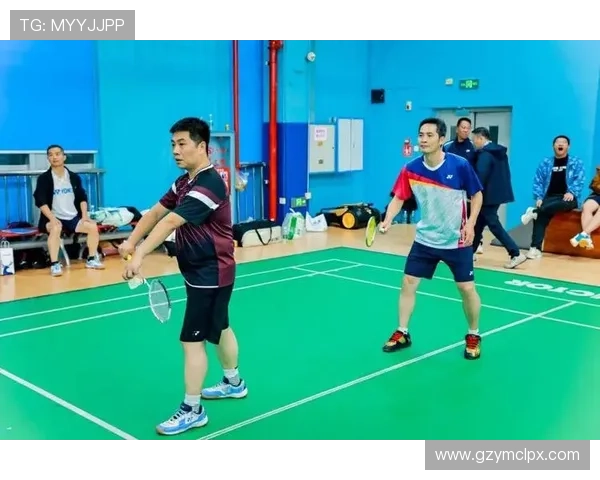 赛后分析:杭州羽毛球队与武汉羽毛球队耐力对决的精彩瞬间与启示 赛后分析:杭州羽毛球队与武汉羽毛球队耐力对决的精彩瞬间与启示